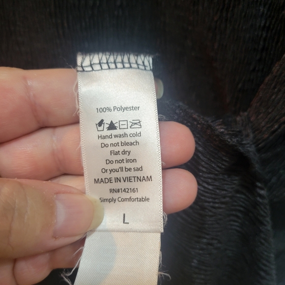 LuLaRoe Elegant Black Lace Sleeve Women's Top, Size L - Picture 3 of 5